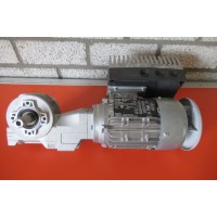 4,5 RPM  0,12 kW Asmaat 18 mm Frequentieregeling. UNUSED 